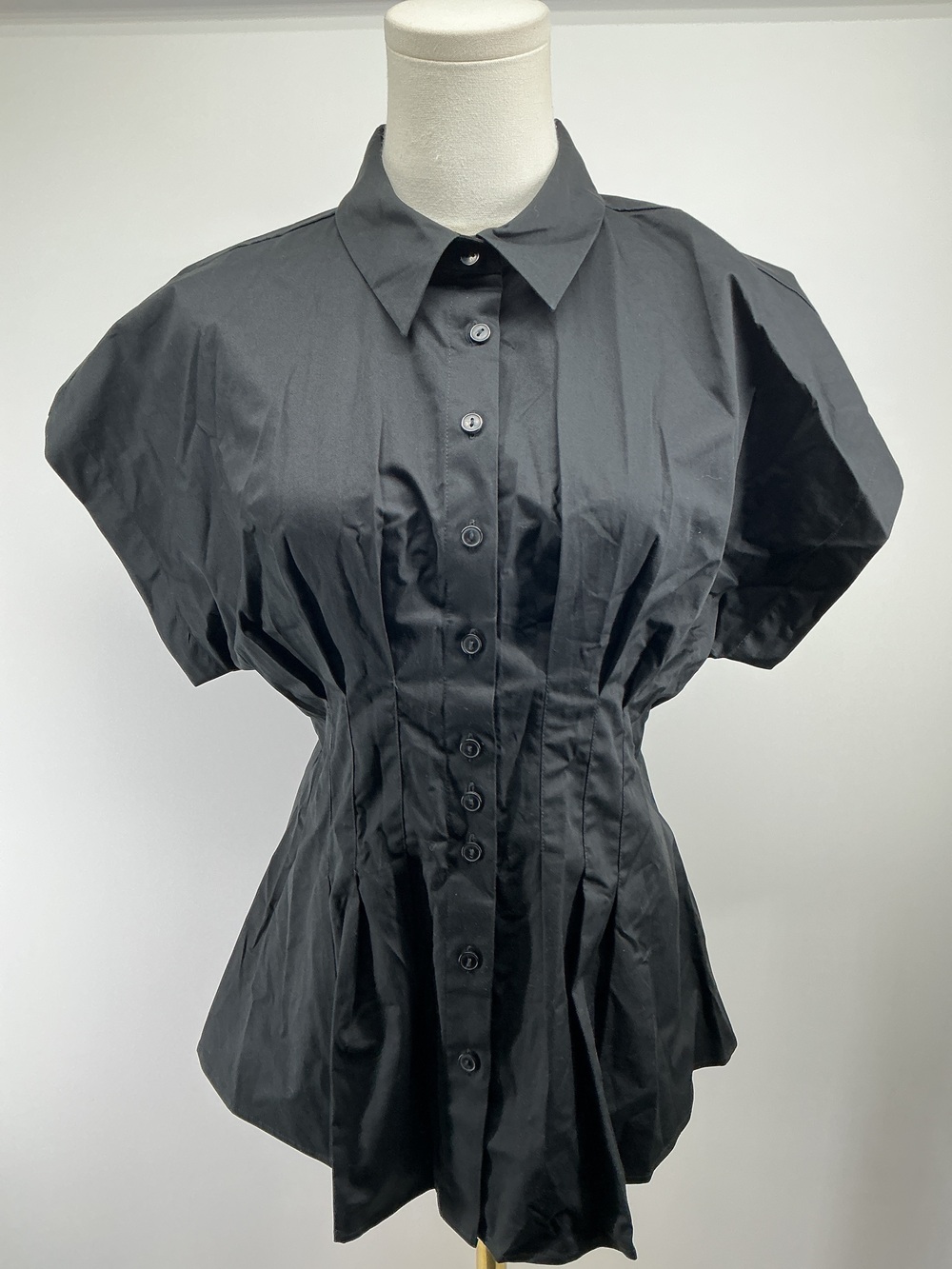 Stretch Twill Pleated Short Sleeve Shirt